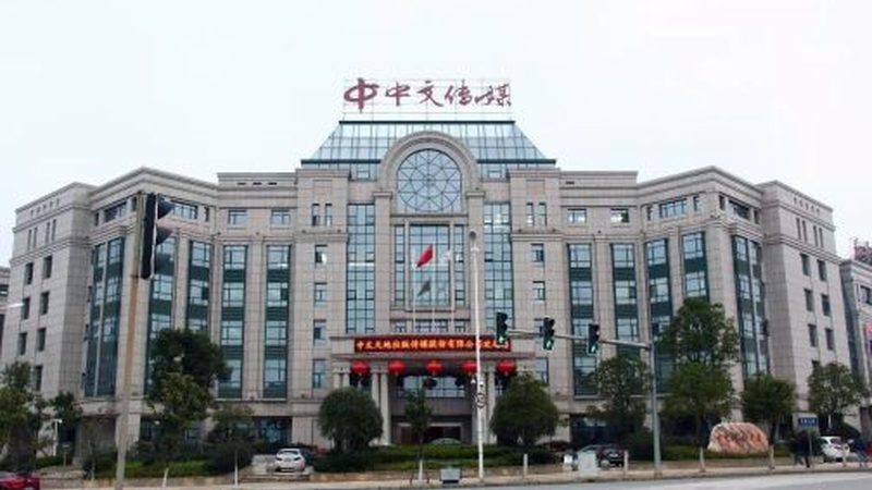 打光翻车？户外短视频常见的三个灯光误区